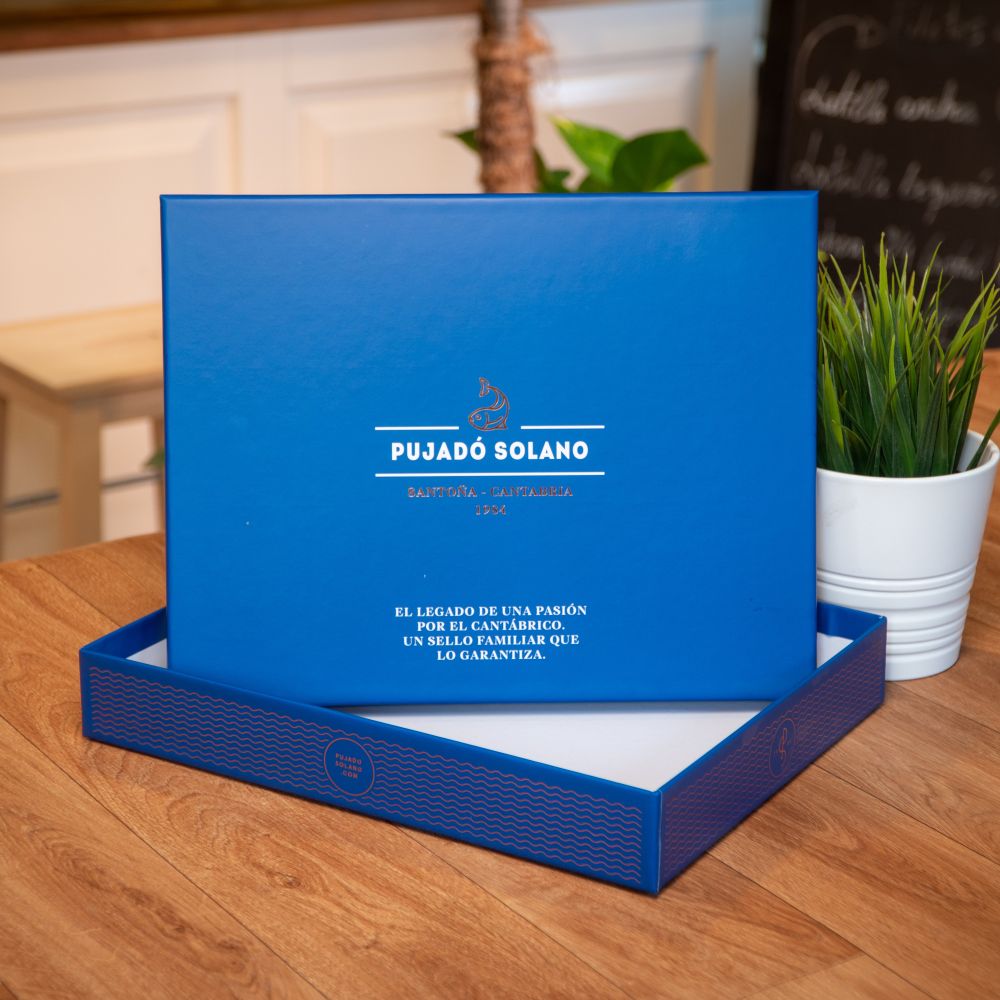 Caja Premium Pujadó Solano