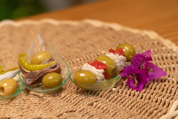 Cubo de Gildas de Anchoa de Santoña (100 Piezas) - Imagen 3